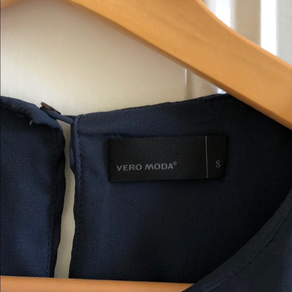 Vero Moda Dress - Picture 3 of 6